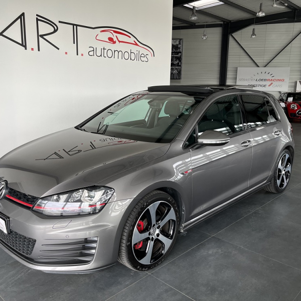 VOLKSWAGEN GOLF VII 2,0 TSI 230 GTI PERFORMANCE DSG 5P