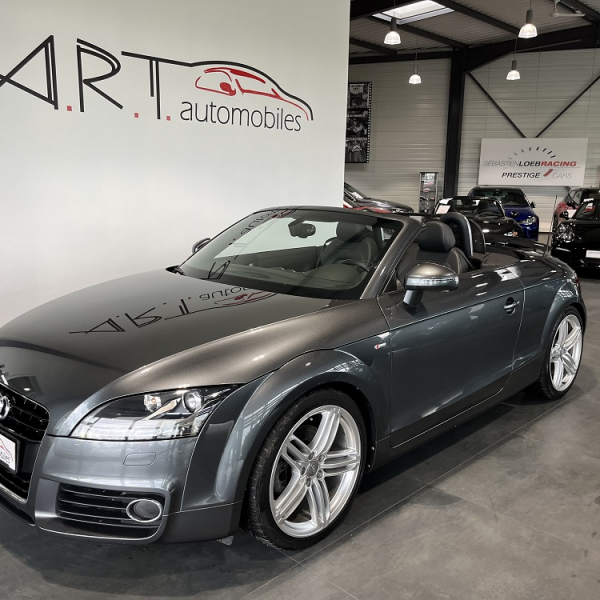 AUDI TT ROADSTER 2,0 TFSI 211 S-LINE