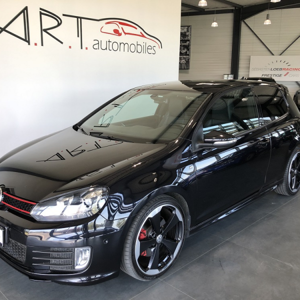 VOLKSWAGEN GOLF VI 2,0 TSI 235 GTI EDITION 35 3P