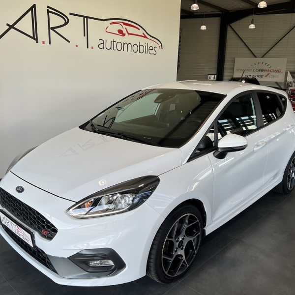 FORD FIESTA ST 1,5 ECOBOOST 200