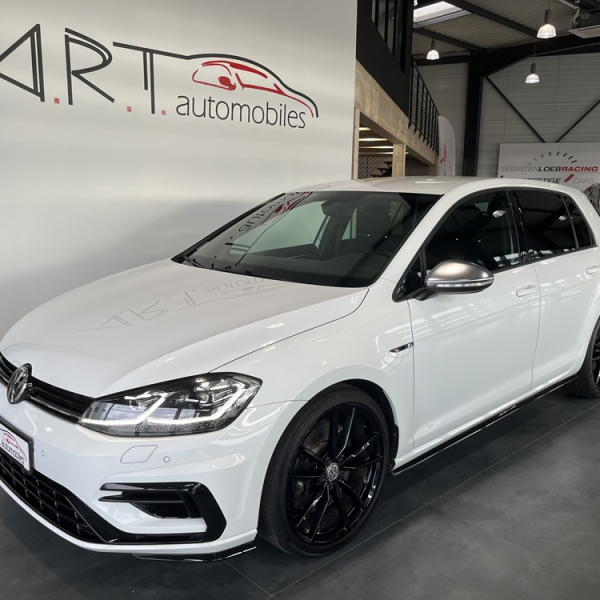 VOLKSWAGEN GOLF VII 2.0 TSI 300 R 4MOTION DSG 5P
